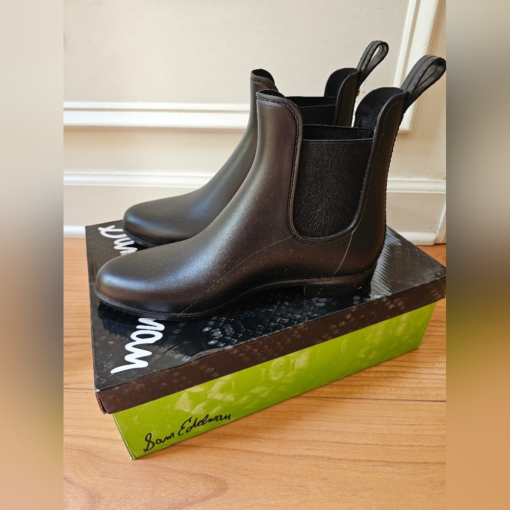 Sam Edelmon Rain Boots